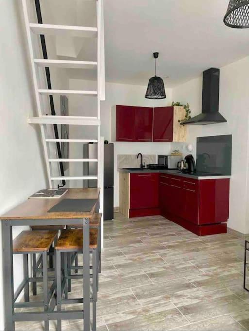 Appartement Centre Ville Saint-Amand-Mont-Rond المظهر الخارجي الصورة
